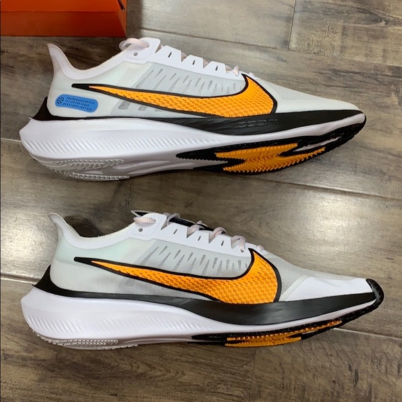 Nike Zoom Gravity Men's Running Shoes Training Spo - Picture 4 of 16